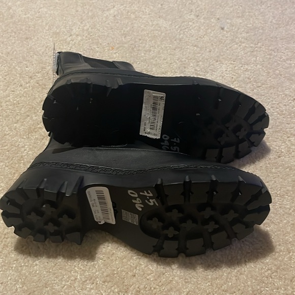 Coach Jayla Leather Chelsea Boots - Picture 9 of 9